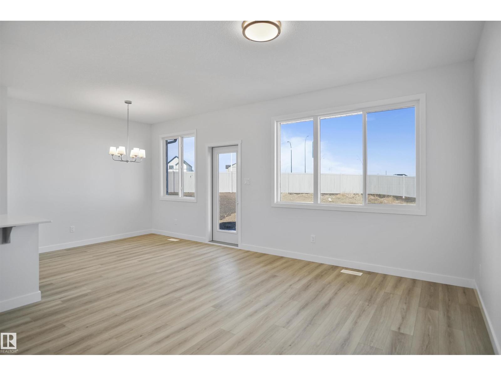 17635 46 St Nw, Edmonton, Alberta  T5Y 4B7 - Photo 9 - E4466559