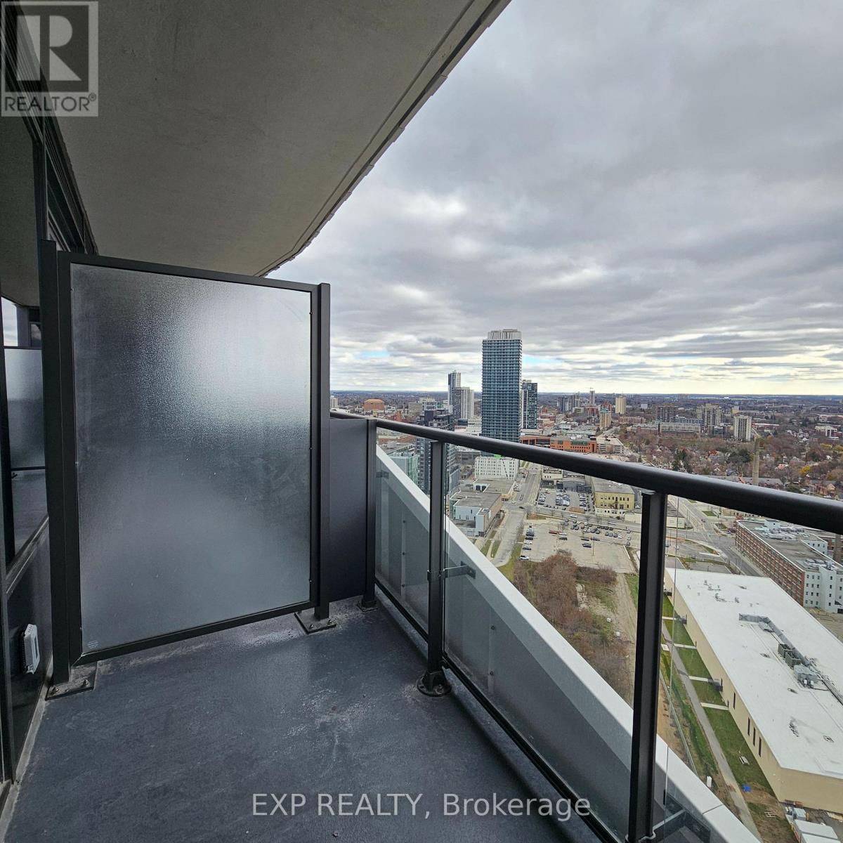 2702 - 25 Wellington Street S, Kitchener, Ontario  N2G 0G5 - Photo 18 - X12566688