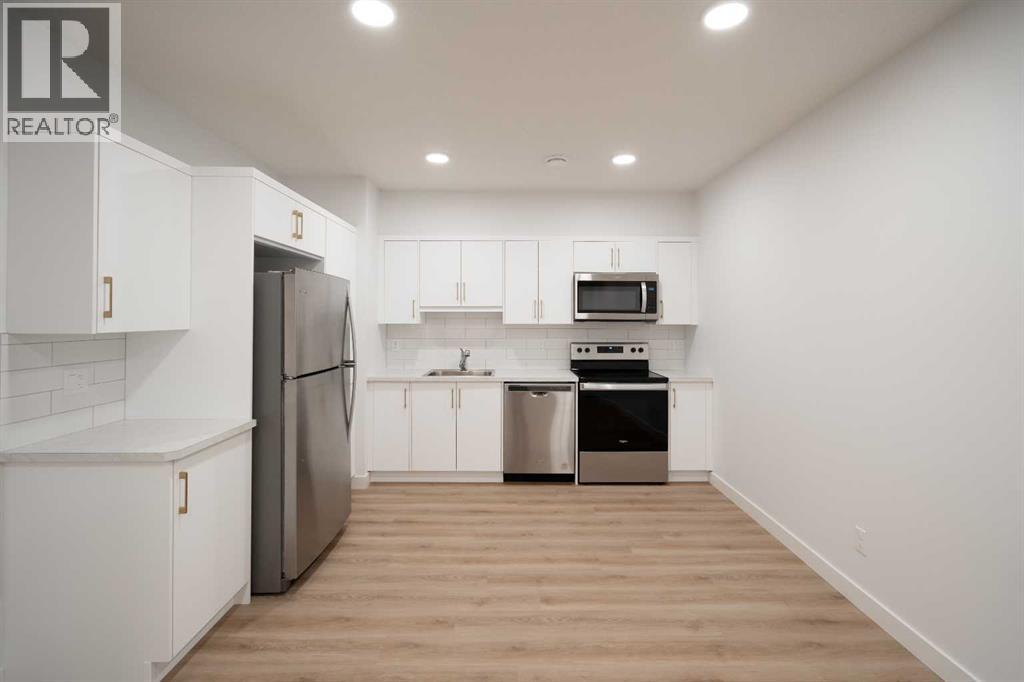 541 Savanna Drive Ne, Calgary, Alberta  T3J 2J8 - Photo 36 - A2271564