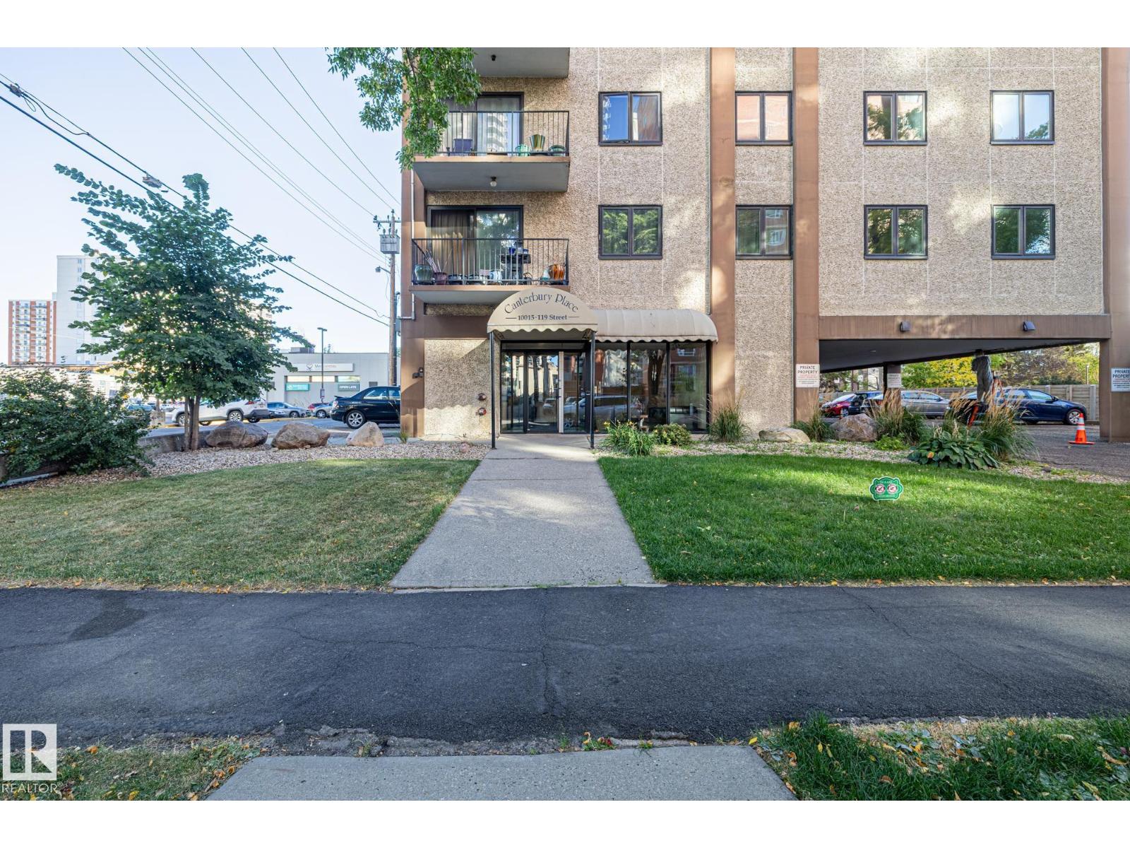 #702 10015 119 St Nw, Edmonton, Alberta  T5K 1Y7 - Photo 1 - E4466562