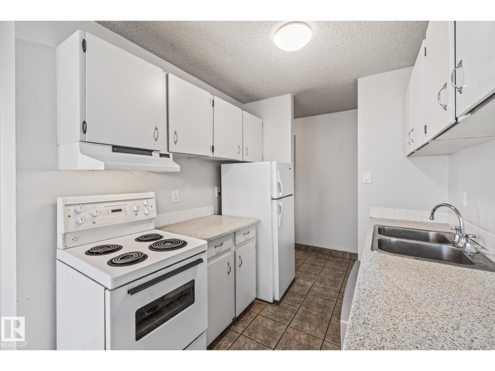 #702 10015 119 St Nw, Edmonton, Alberta  T5K 1Y7 - Photo 22 - E4466562