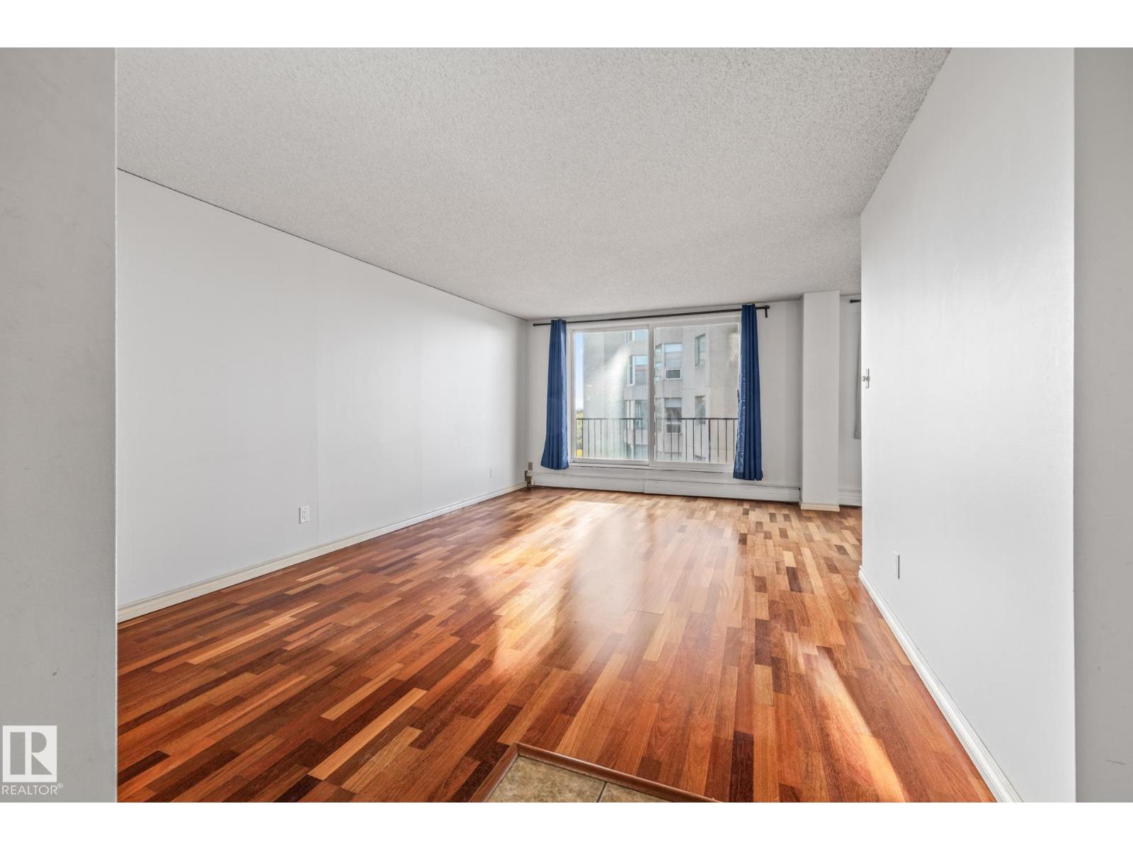 #702 10015 119 St Nw, Edmonton, Alberta  T5K 1Y7 - Photo 7 - E4466562