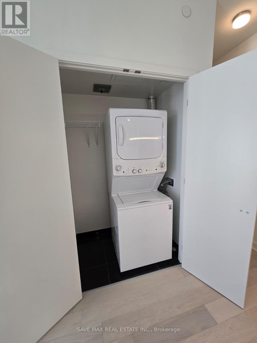 11 Yorkville Avenue, Toronto, Ontario  M4W 0B7 - Photo 10 - C12569824