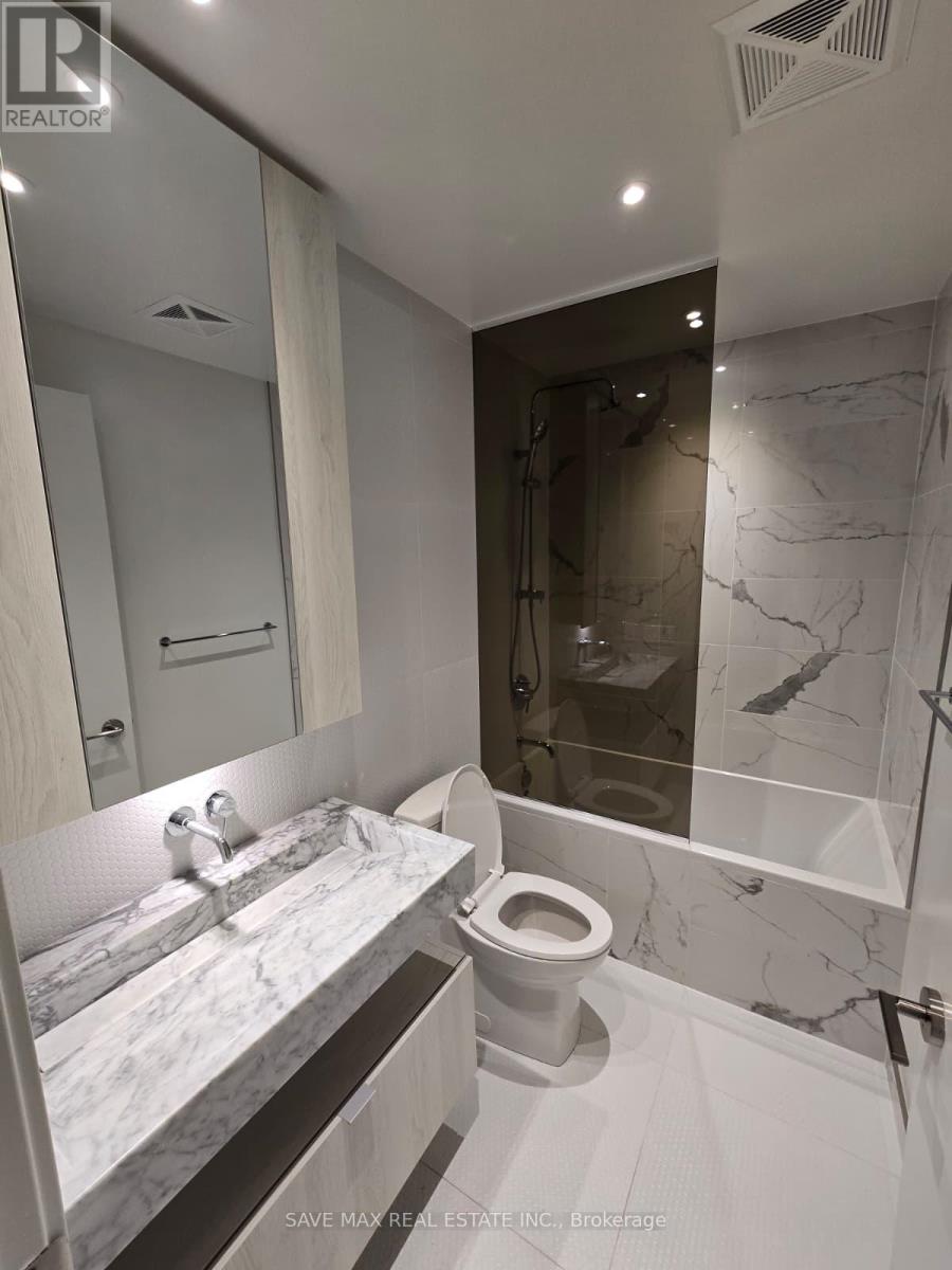 11 Yorkville Avenue, Toronto, Ontario  M4W 0B7 - Photo 8 - C12569824