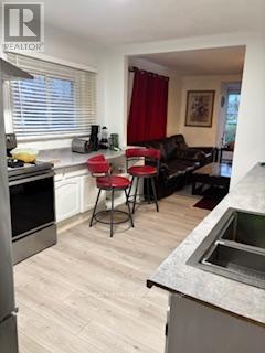 7801 Woodbine Street, Niagara Falls, Ontario  L2H 1C4 - Photo 12 - X12569826