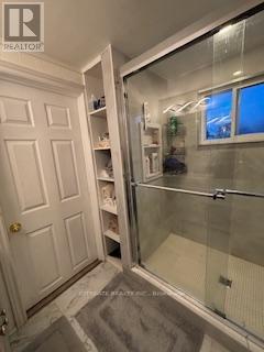 7801 Woodbine Street, Niagara Falls, Ontario  L2H 1C4 - Photo 6 - X12569826