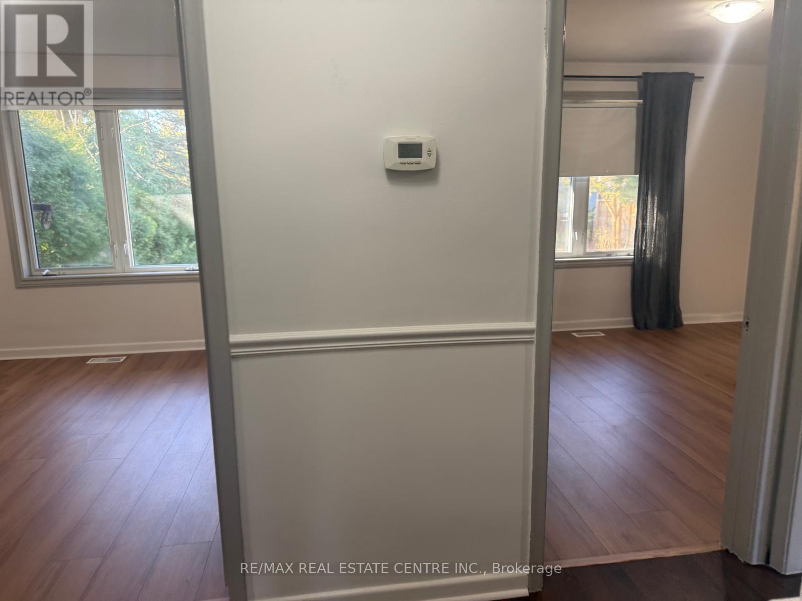 416 Lees Lane, Oakville, Ontario  L6L 4S7 - Photo 34 - W12392863