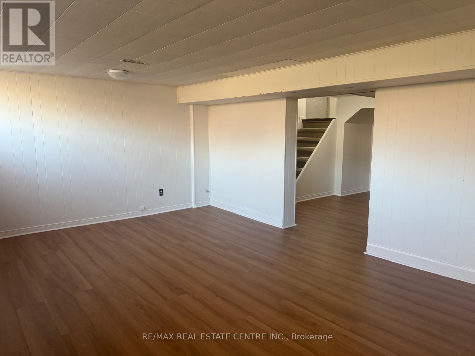 416 Lees Lane, Oakville, Ontario  L6L 4S7 - Photo 21 - W12392863