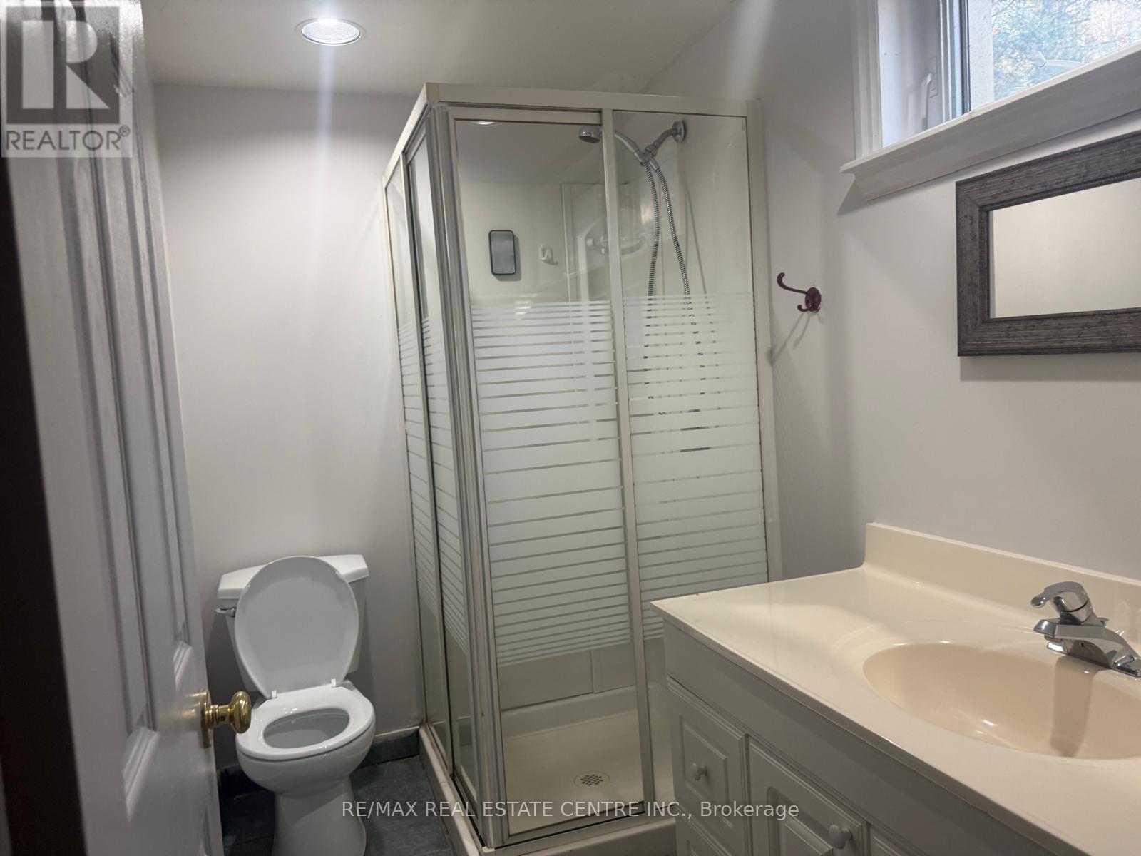 416 Lees Lane, Oakville, Ontario  L6L 4S7 - Photo 45 - W12392863