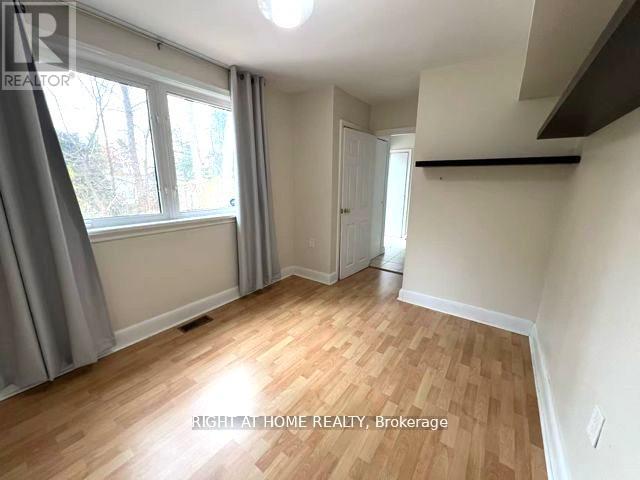 1445 Ryan Place, Mississauga, Ontario  L5C 1J7 - Photo 20 - W12535596