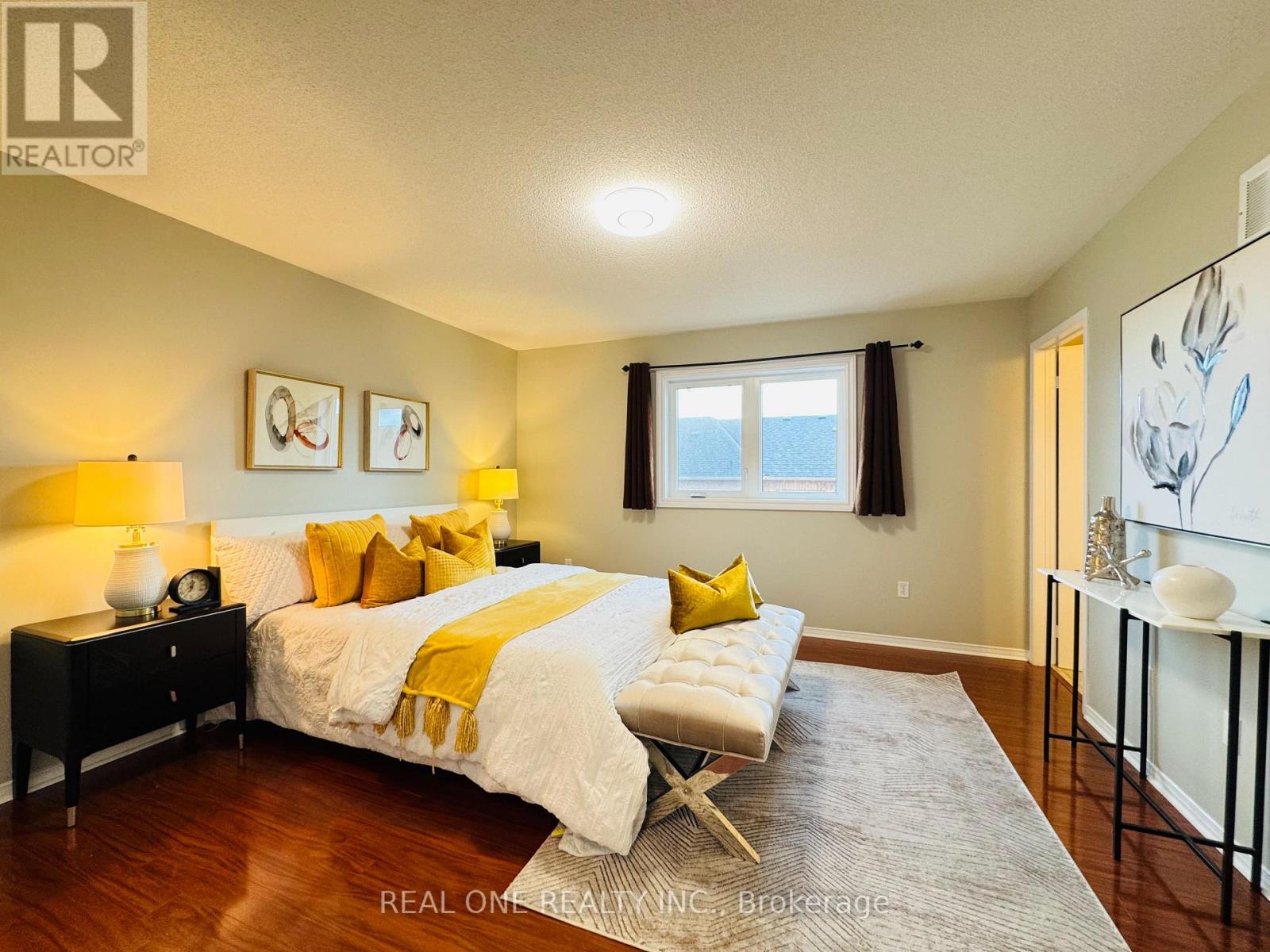 2470 Bankside Drive, Mississauga, Ontario  L5M 6E6 - Photo 12 - W12569800