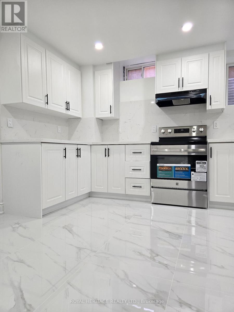 985 Black Cherry Drive, Oshawa, Ontario  L1K 0P2 - Photo 10 - E12568958