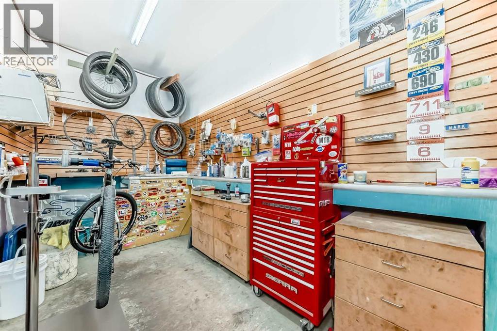 67 Evergreen Rise Sw, Calgary, Alberta  T2Y 3H6 - Photo 41 - A2272259