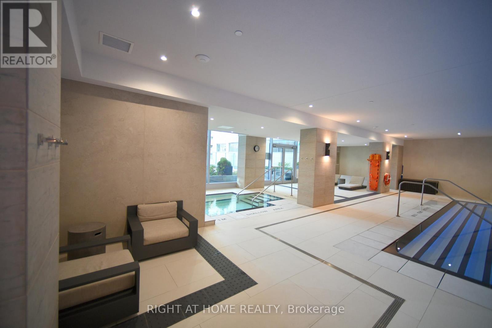 1201 - 188 Cumberland Street, Toronto, Ontario  M5R 0B6 - Photo 21 - C12568746