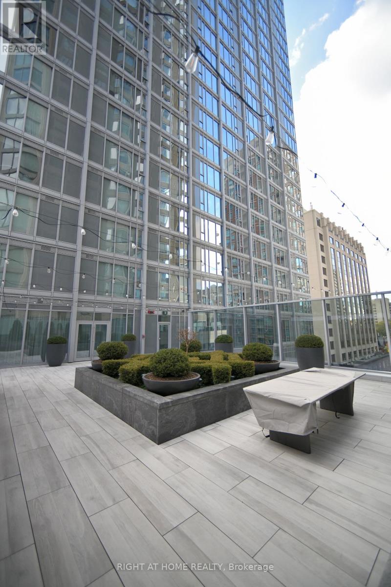 1201 - 188 Cumberland Street, Toronto, Ontario  M5R 0B6 - Photo 22 - C12568746