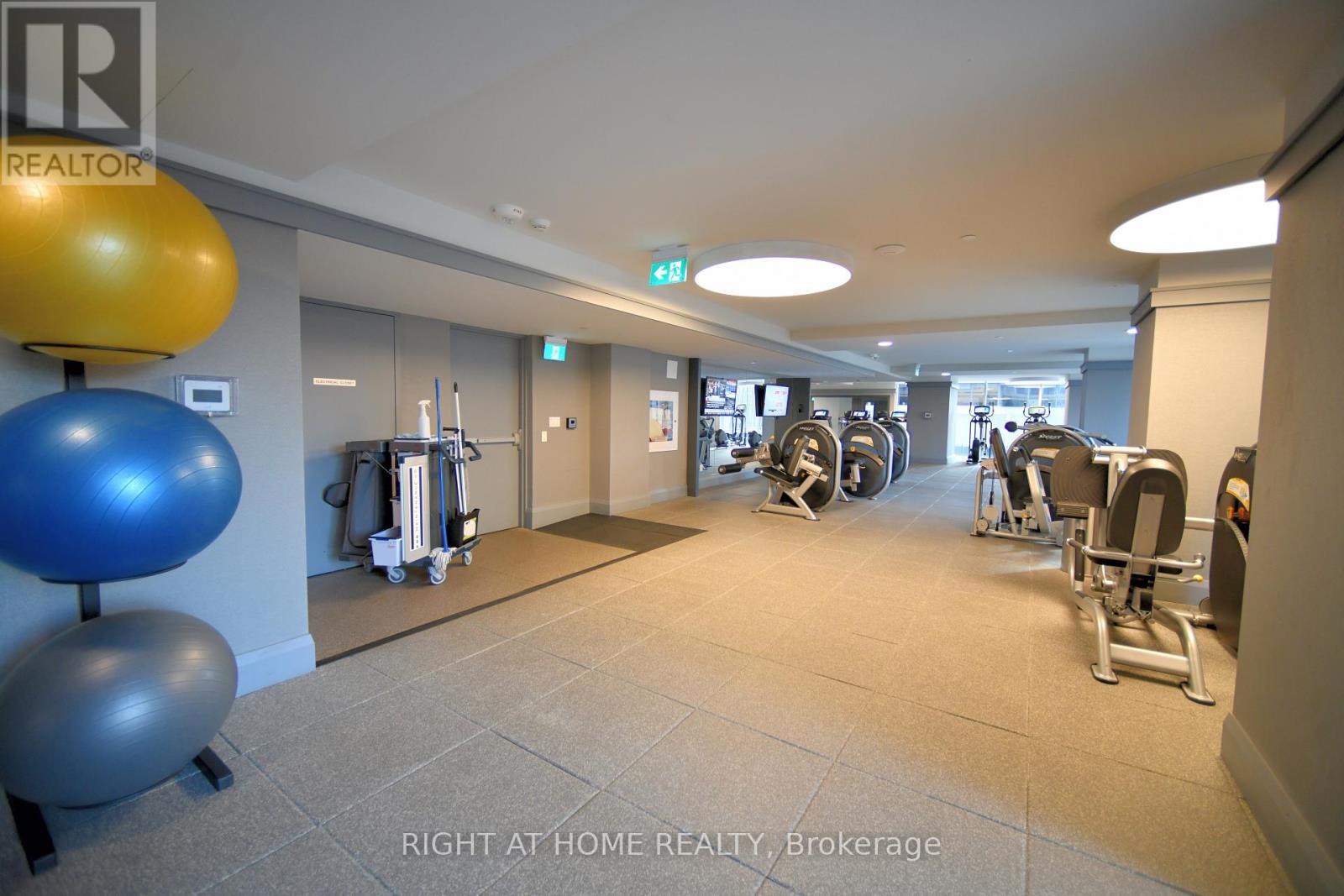 1201 - 188 Cumberland Street, Toronto, Ontario  M5R 0B6 - Photo 23 - C12568746