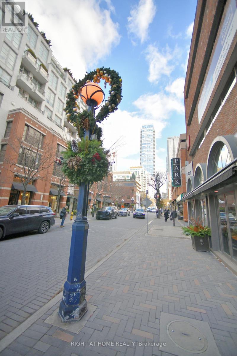 1201 - 188 Cumberland Street, Toronto, Ontario  M5R 0B6 - Photo 36 - C12568746