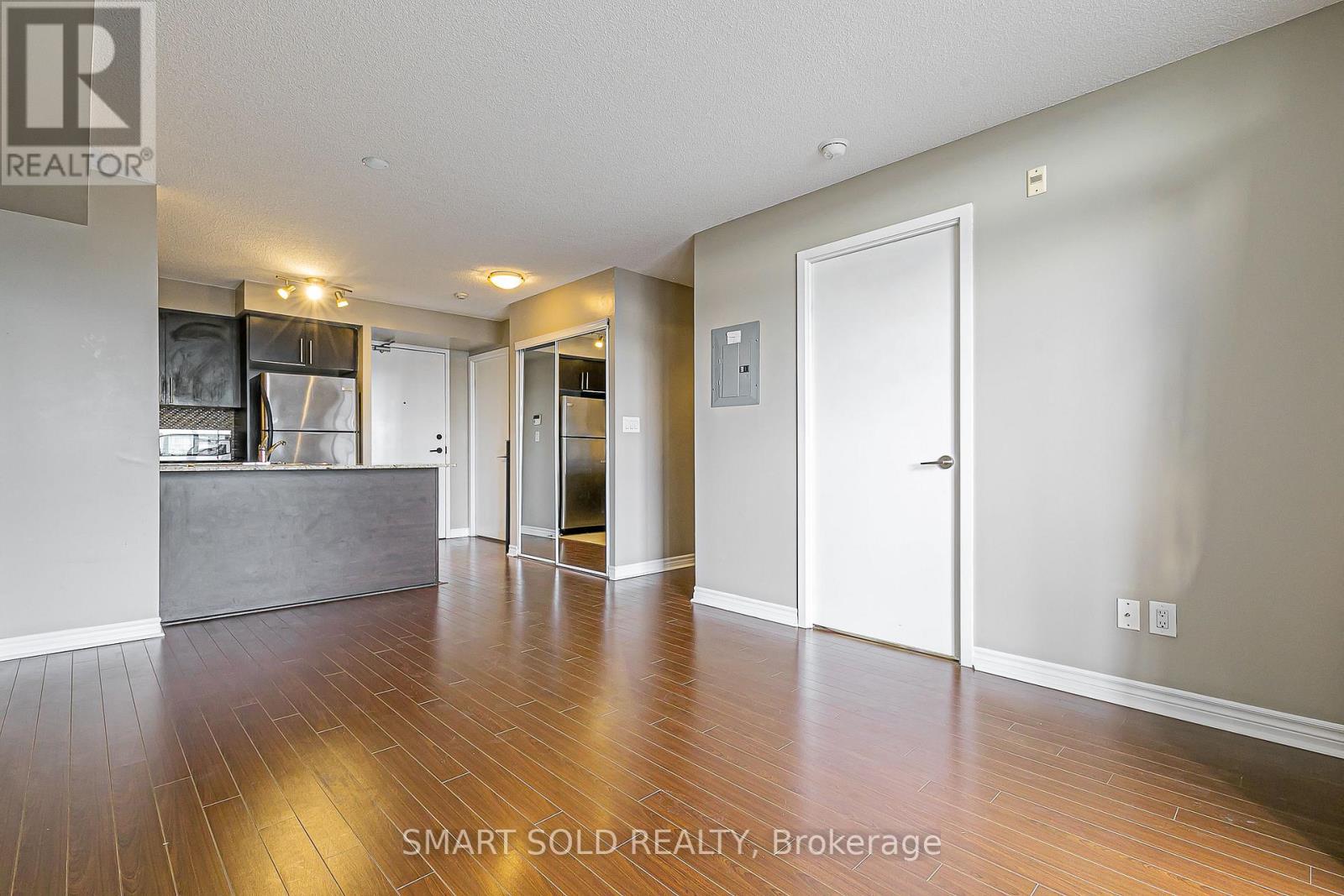 710 - 120 Dallimore Circle N, Toronto, Ontario  M3C 4J1 - Photo 12 - C12568760