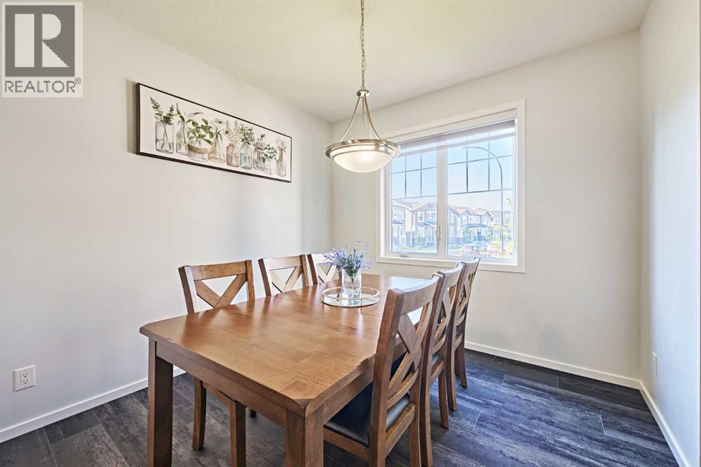 155 Carringham Road Nw, Calgary, Alberta  T3P 1V3 - Photo 5 - A2245218