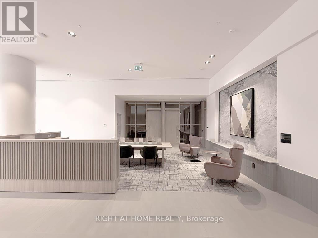 2206 - 395 Square One Drive, Mississauga, Ontario  L5B 0P6 - Photo 2 - W12569838