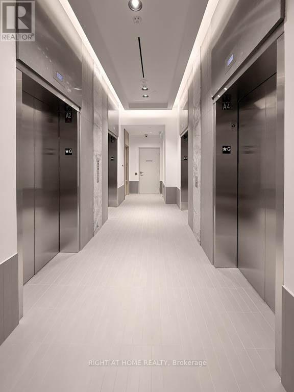 2206 - 395 Square One Drive, Mississauga, Ontario  L5B 0P6 - Photo 3 - W12569838