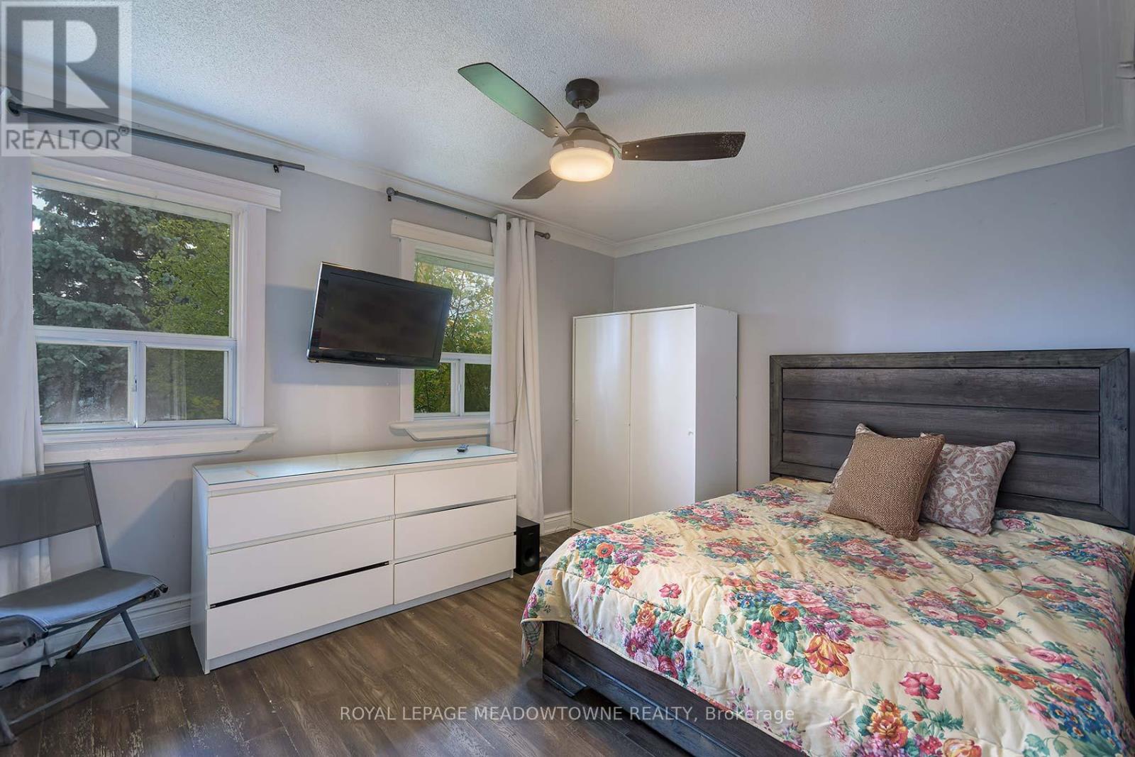 Upper - 462 Kingsleigh Court, Milton, Ontario  L9T 1X8 - Photo 13 - W12569842