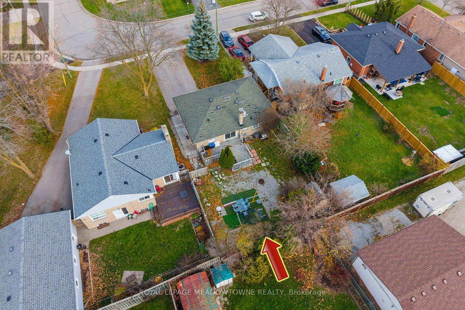 Upper - 462 Kingsleigh Court, Milton, Ontario  L9T 1X8 - Photo 24 - W12569842