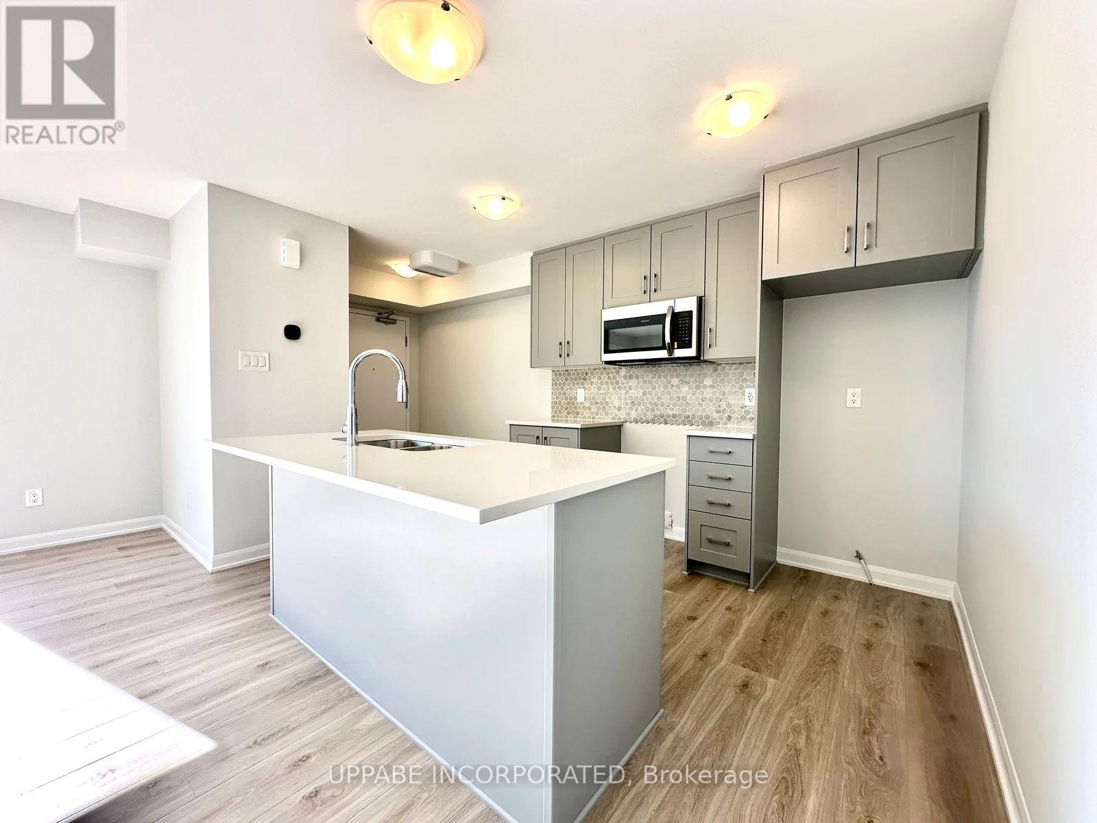 723 Arcadian Private, Ottawa, Ontario K2T 0S8 - Photo 3 - X12569852