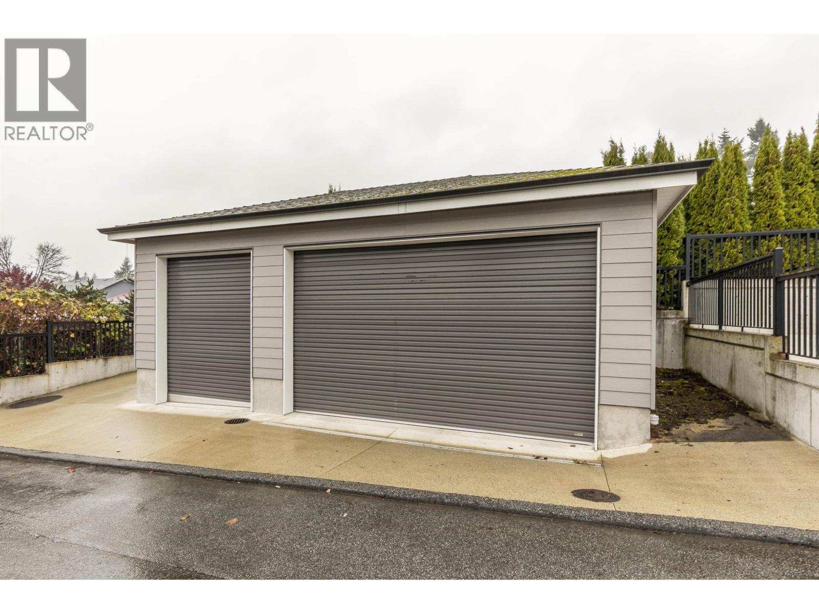 2146 Kugler Avenue, Coquitlam, British Columbia  V3K 2S6 - Photo 12 - R3068849