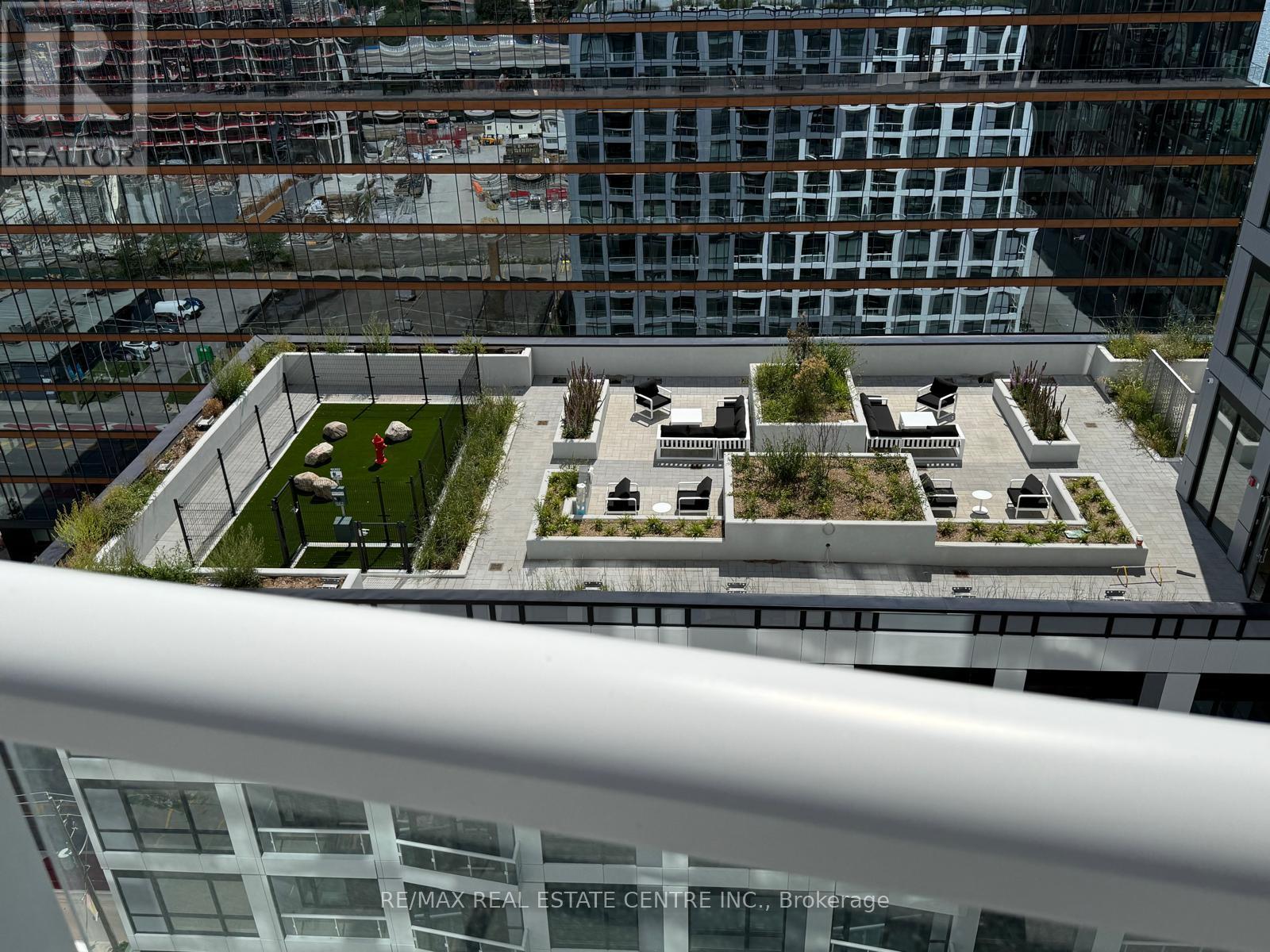 1607 - 15 Richardson Street, Toronto, Ontario  M5A 1B4 - Photo 16 - C12569272