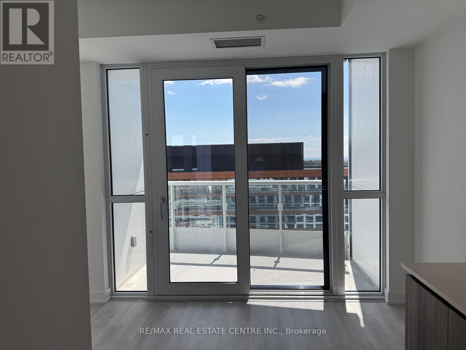 1607 - 15 Richardson Street, Toronto, Ontario  M5A 1B4 - Photo 37 - C12569272