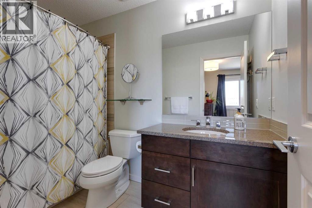 303 Valley Ridge Manor Nw, Calgary, Alberta  T3B 6C4 - Photo 28 - A2245883