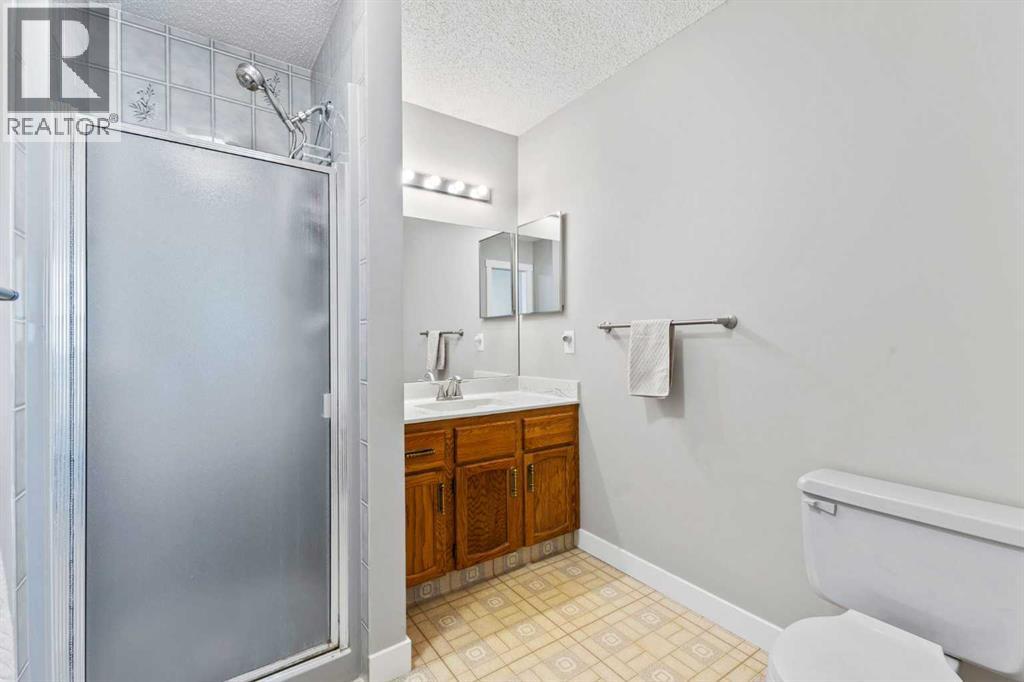 111 Edgebyne Crescent Nw, Calgary, Alberta  T3A 4B4 - Photo 33 - A2263316