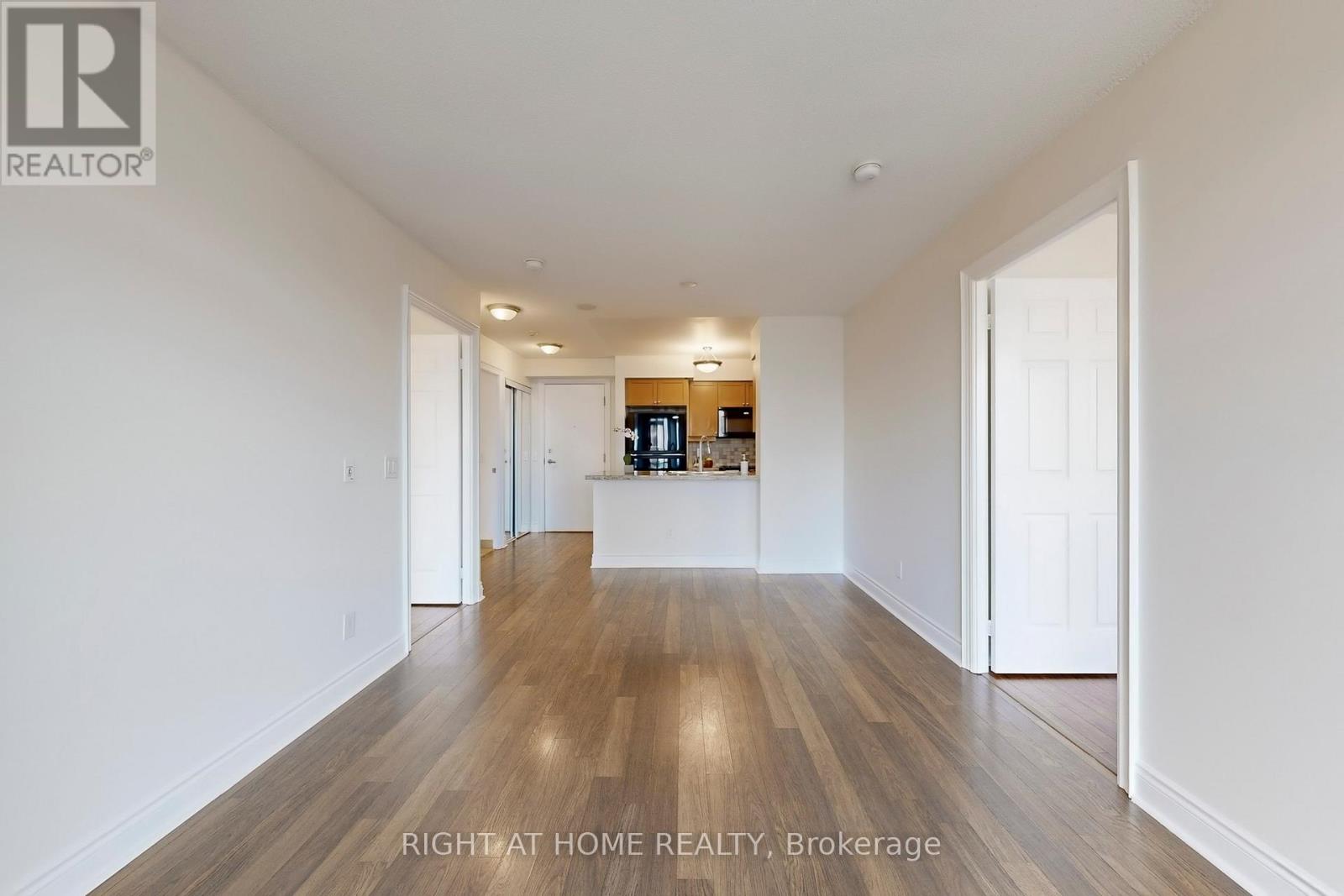 2021 - 25 Greenview Avenue, Toronto, Ontario  M2M 0A5 - Photo 14 - C12569876