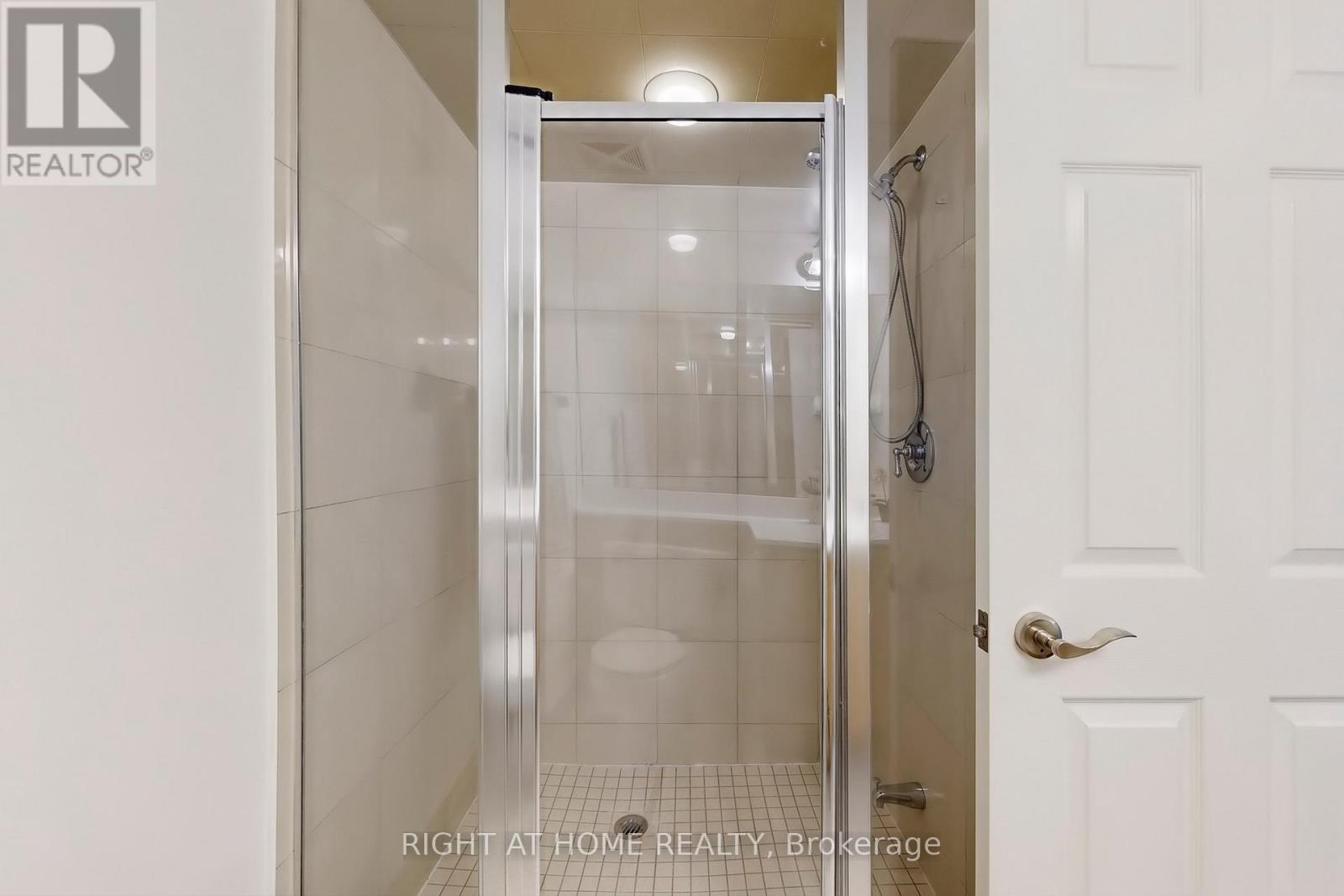 2021 - 25 Greenview Avenue, Toronto, Ontario  M2M 0A5 - Photo 26 - C12569876