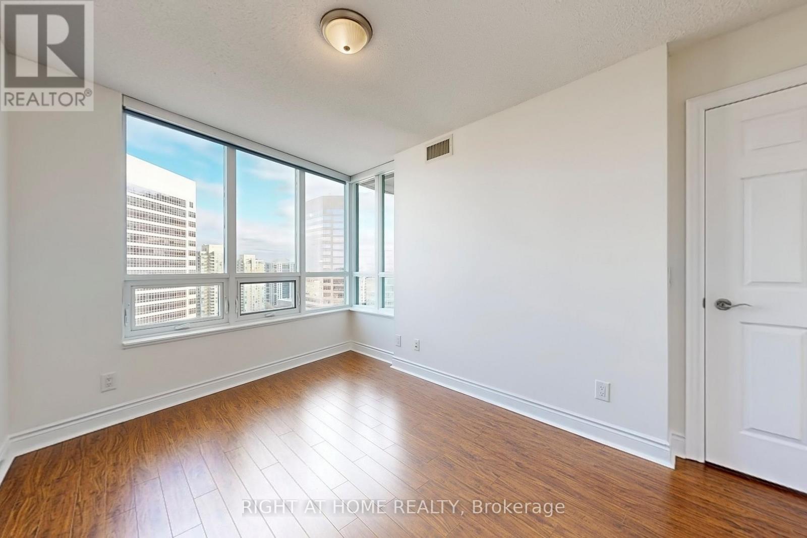 2021 - 25 Greenview Avenue, Toronto, Ontario  M2M 0A5 - Photo 28 - C12569876