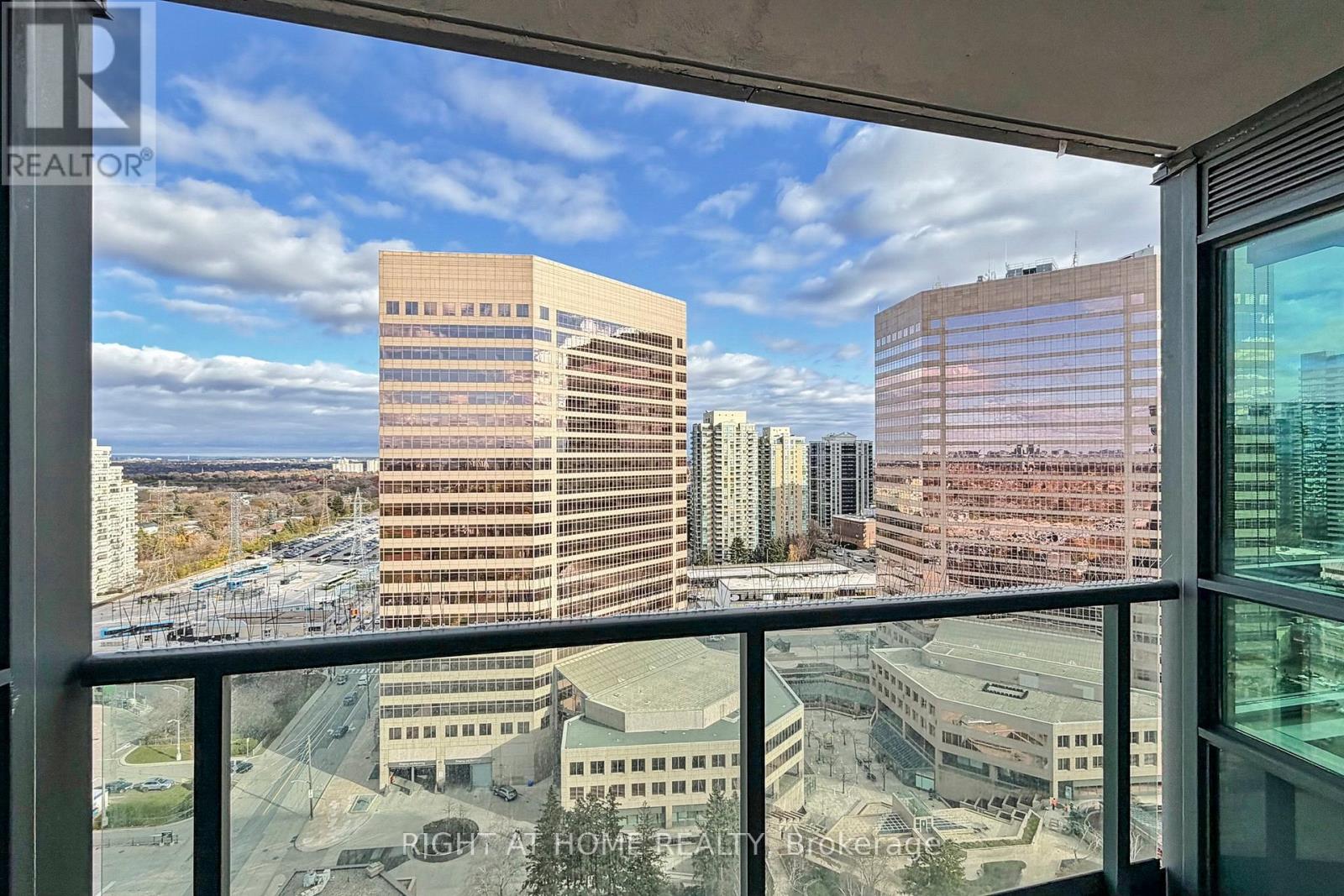 2021 - 25 Greenview Avenue, Toronto, Ontario  M2M 0A5 - Photo 34 - C12569876