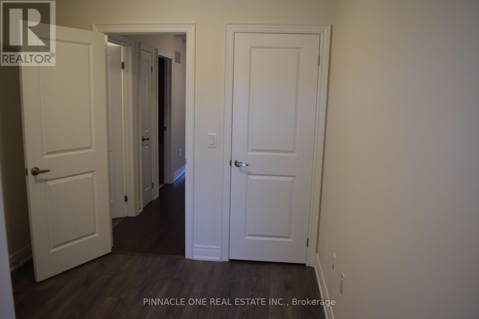 2958 Whites Road, Pickering, Ontario  L1X 0R6 - Photo 31 - E12569866