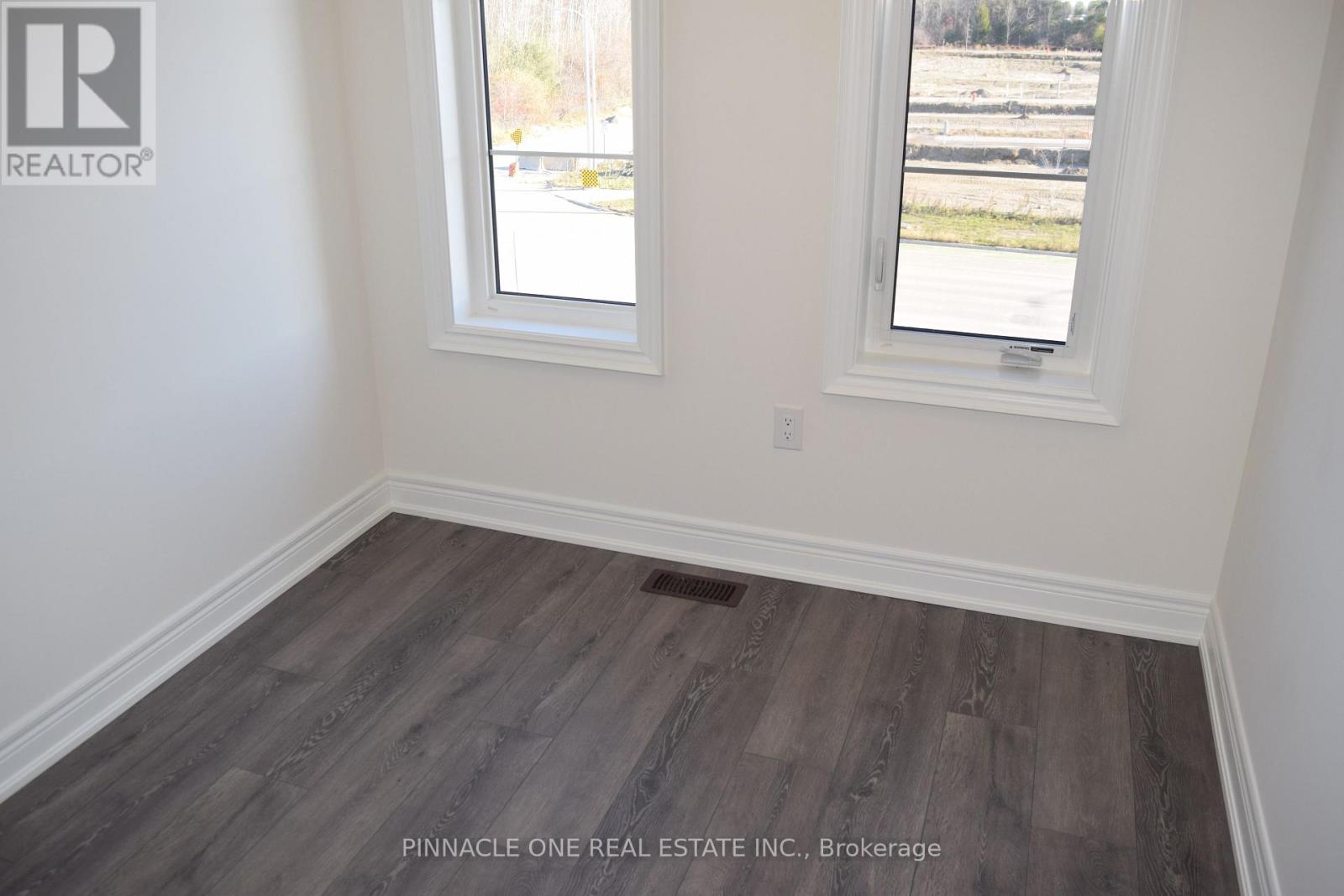 2958 Whites Road, Pickering, Ontario  L1X 0R6 - Photo 33 - E12569866