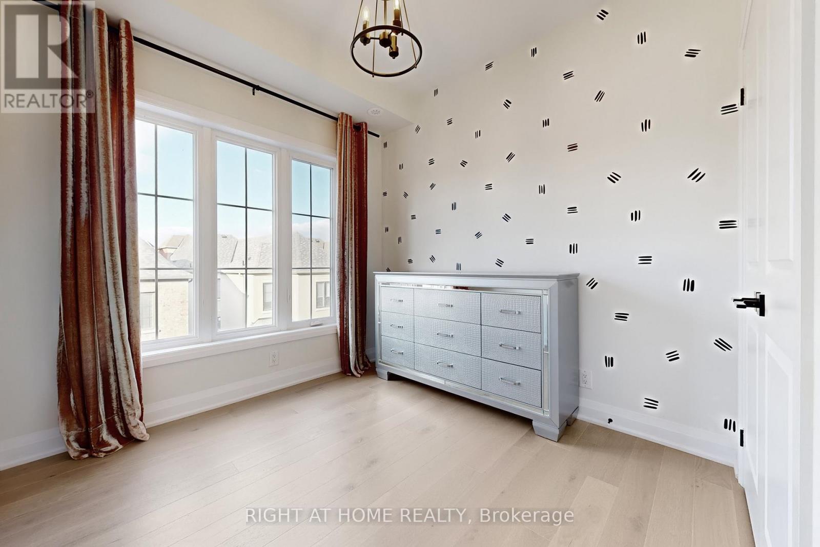 10 Percy Rye Avenue, Markham, Ontario  L6C 3K2 - Photo 28 - N12569090