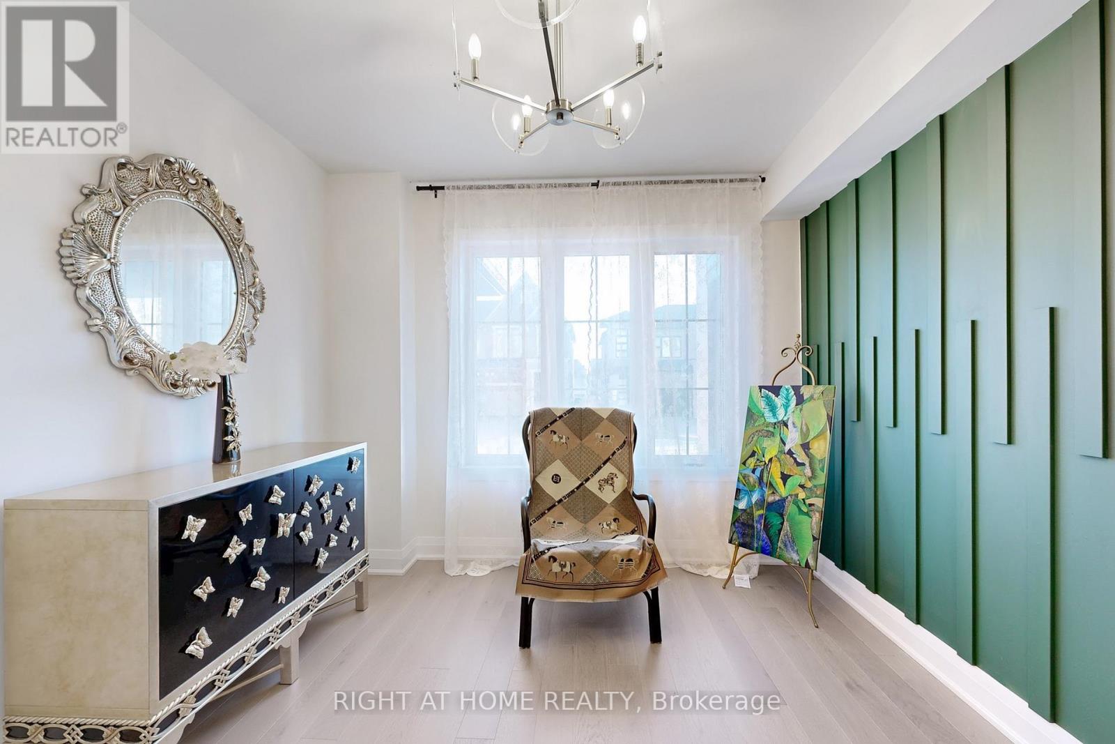 10 Percy Rye Avenue, Markham, Ontario  L6C 3K2 - Photo 4 - N12569090