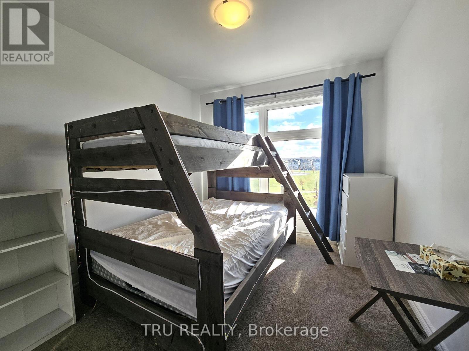 887 Couloir Road, Ottawa, Ontario  K1W 0P5 - Photo 19 - X12568806