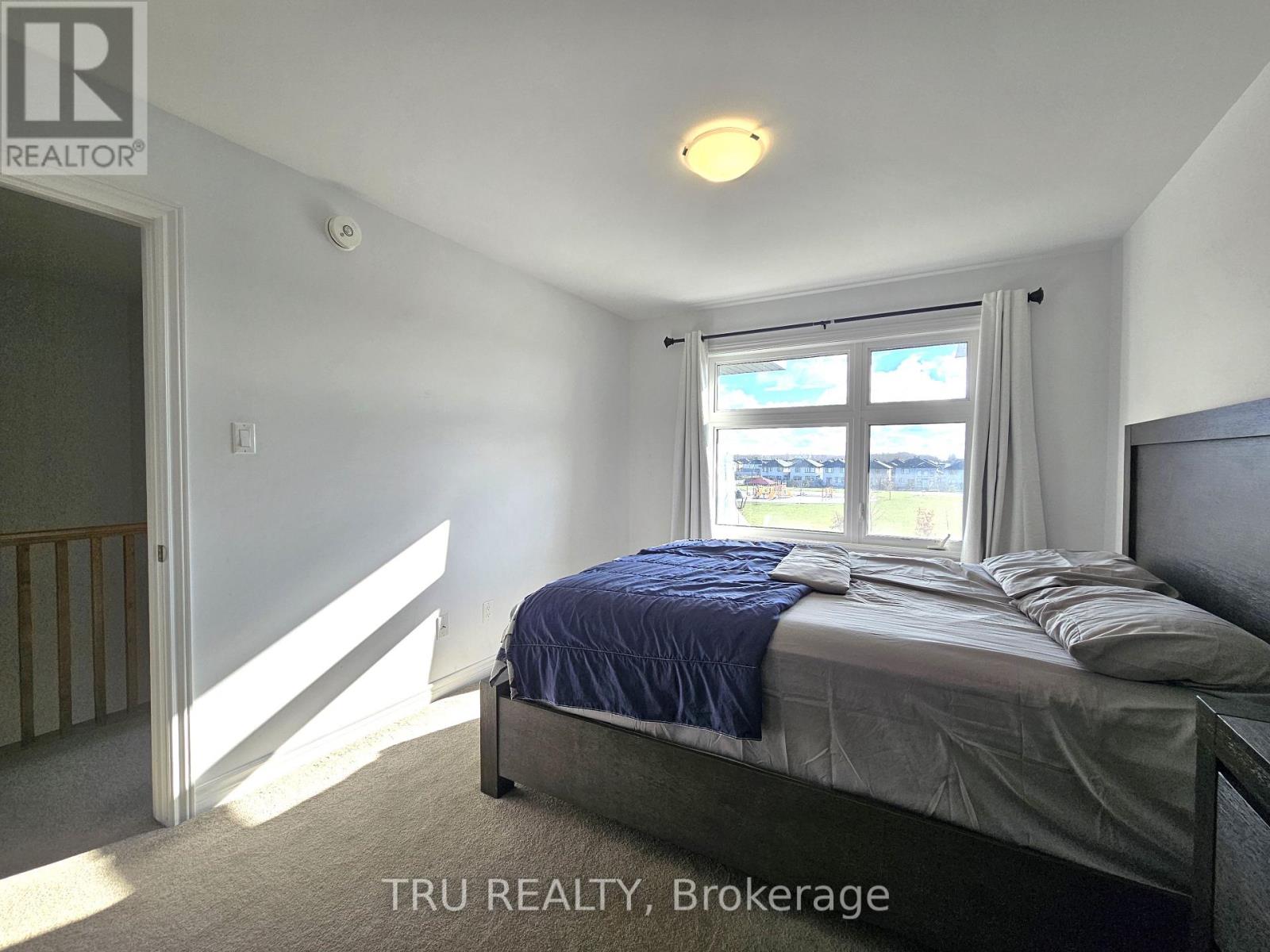 887 Couloir Road, Ottawa, Ontario  K1W 0P5 - Photo 17 - X12568806