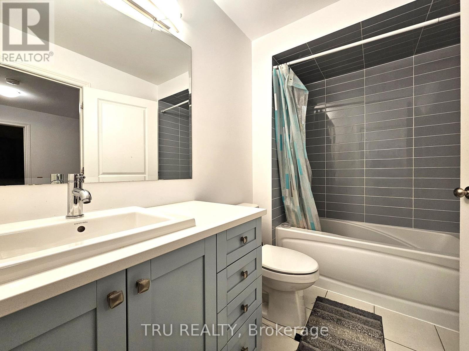 887 Couloir Road, Ottawa, Ontario  K1W 0P5 - Photo 22 - X12568806