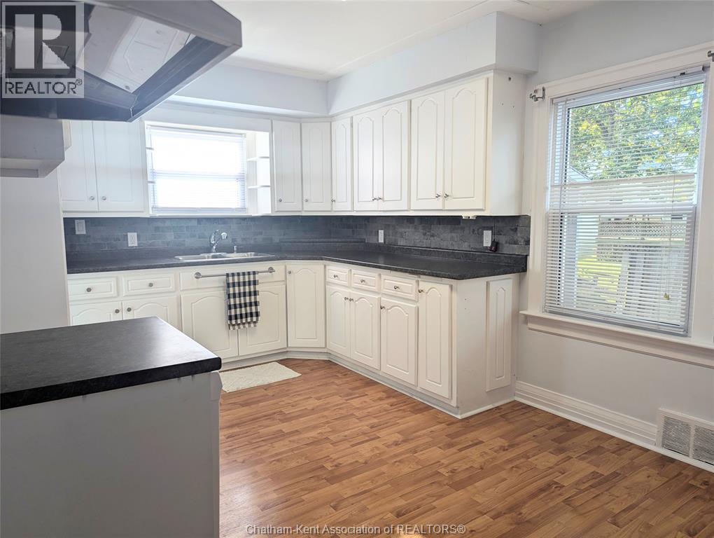 10 Meadowlea Road, Chatham, Ontario  N7M 5C4 - Photo 9 - 25027672