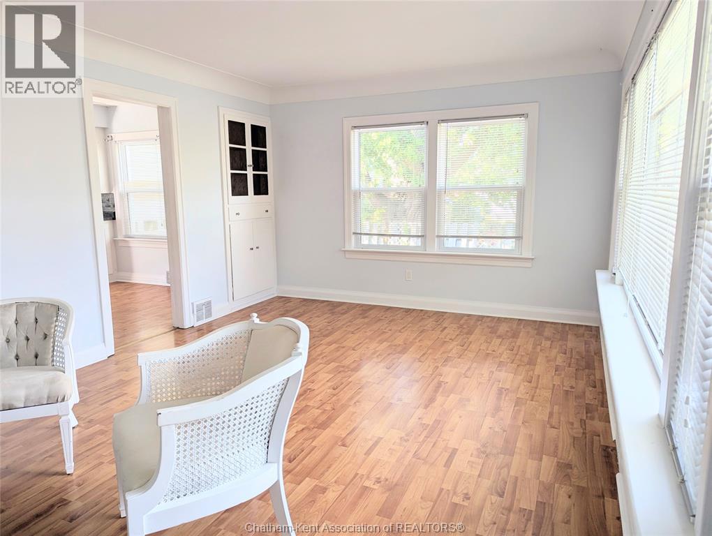 10 Meadowlea Road, Chatham, Ontario  N7M 5C4 - Photo 4 - 25027672