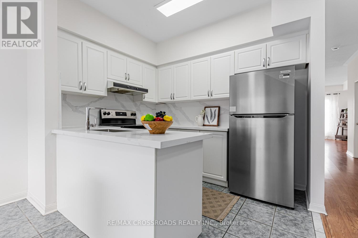 59 - 3051 Finch Avenue W, Toronto, Ontario  M9M 0A6 - Photo 13 - W12569884