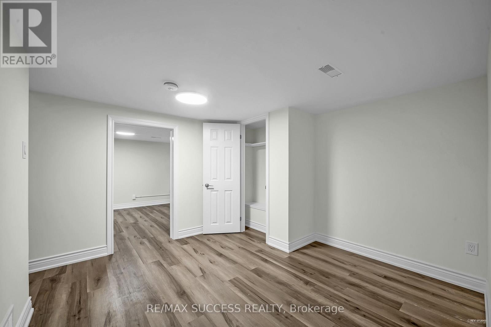 03 - 15 Killamarsh Drive, Toronto, Ontario  M3J 1J2 - Photo 22 - W12569886