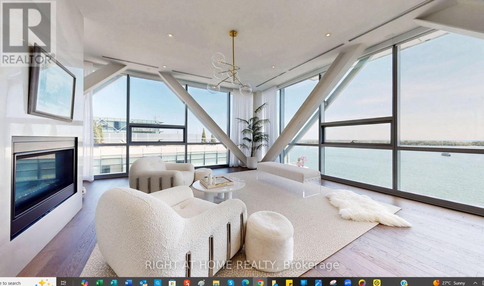 1304 - 29 Queens Quay E, Toronto, Ontario  M5E 0A4 - Photo 2 - C12569896