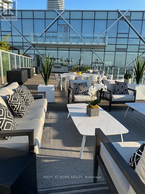 1304 - 29 Queens Quay E, Toronto, Ontario  M5E 0A4 - Photo 18 - C12569896